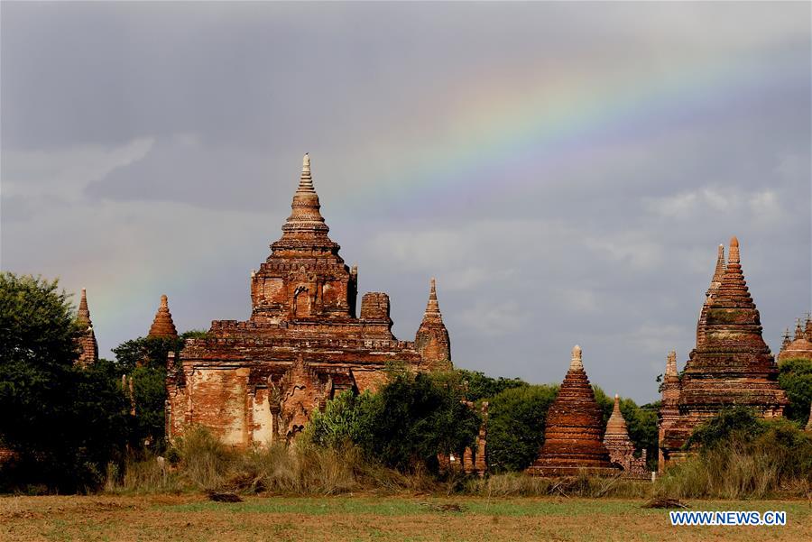 MYANMAR-BAGAN-PAGODAS