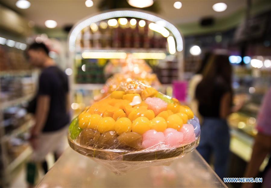 THAILAND-BANGKOK-TRADITIONAL DESSERTS