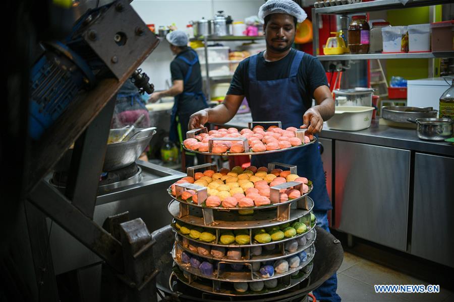 MALAYSIA-KUALA LUMPUR-RICE CAKE-NYONYA KUIH (CN)