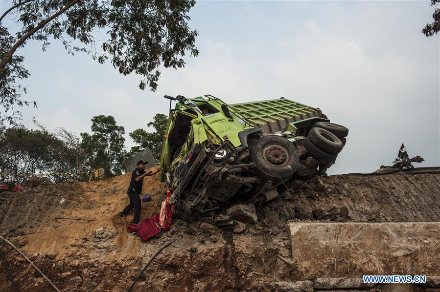 INDONESIA-WEST JAVA-TOLL ROAD-ACCIDENT-AFTERMATH