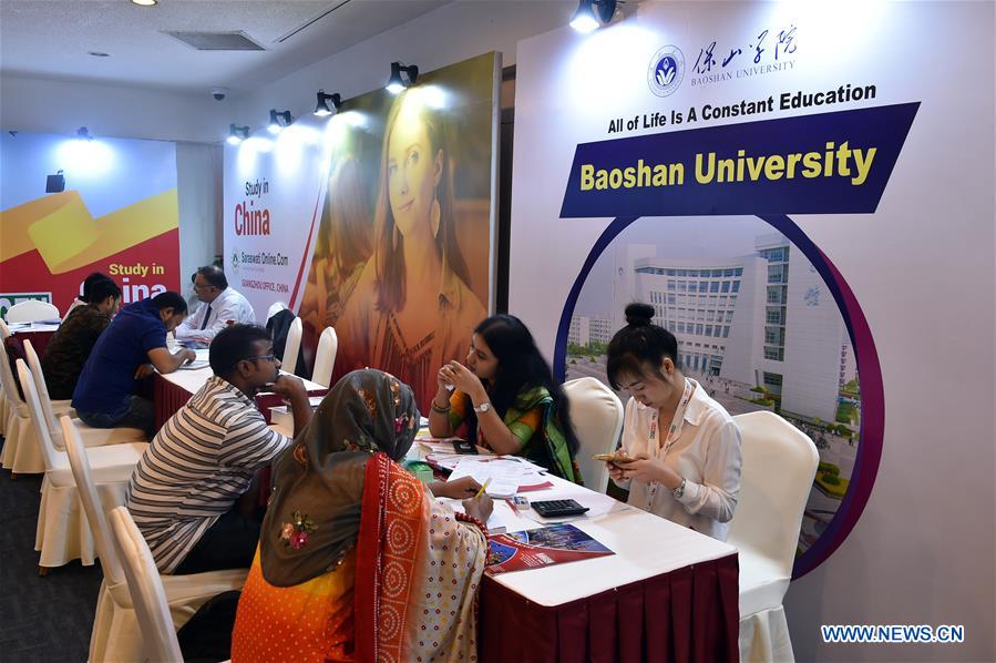 BANGLADESH-DHAKA-CHINA-EDUCATION-EXPO