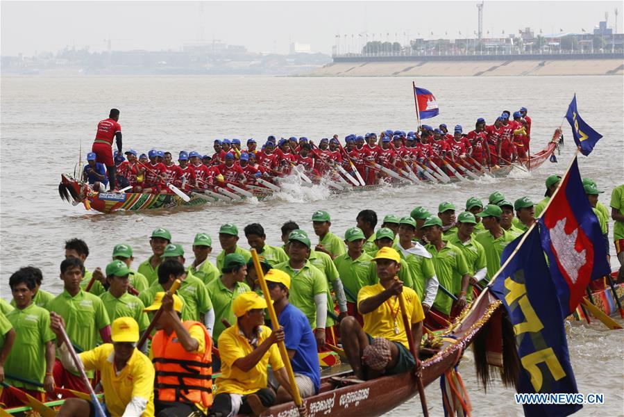CAMBODIA-PHNOM PENH-WATER FESTIVAL-CELEBRATION