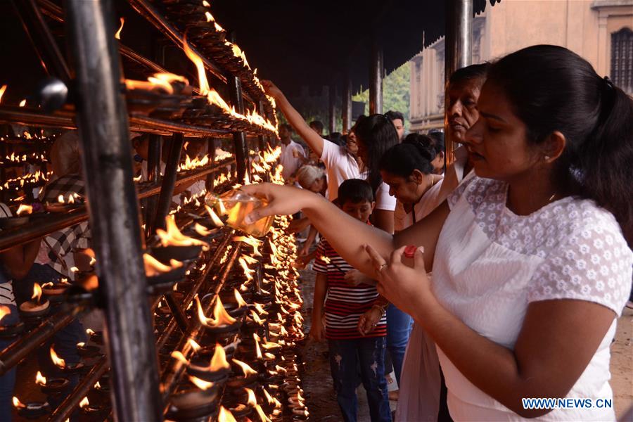 SRI LANKA-COLOMBO-BUDDHIST FESTIVAL-POYA DAY