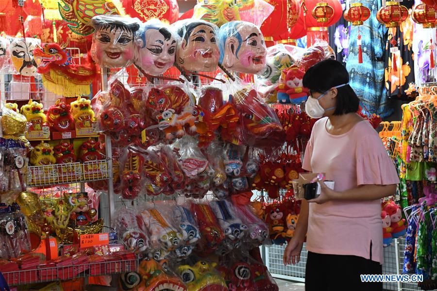 SINGAPORE-LUNAR NEW YEAR-MARKET