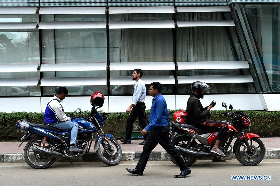 BANGLADESH-DHAKA-RIDE-SHARING-MOTORBIKE-SERVICE