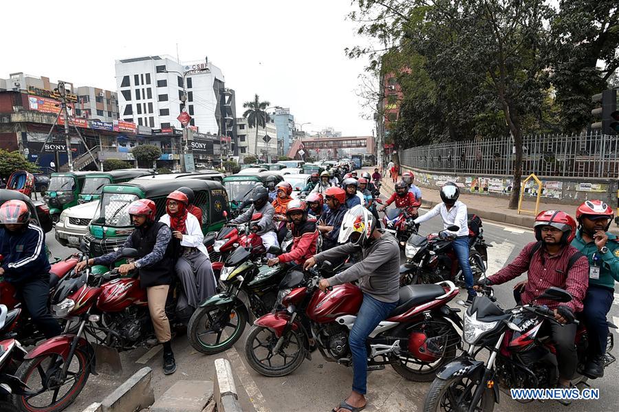 BANGLADESH-DHAKA-RIDE-SHARING-MOTORBIKE-SERVICE