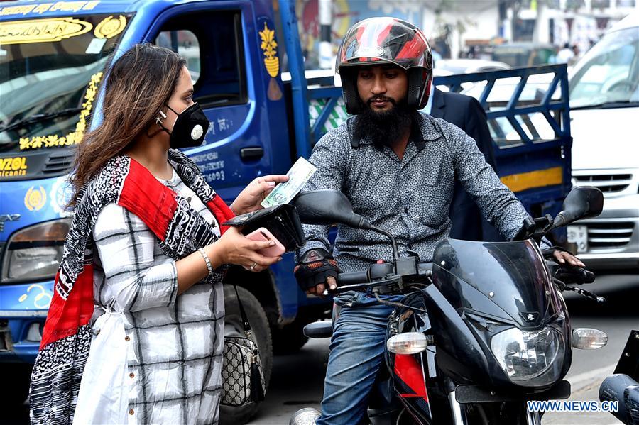 BANGLADESH-DHAKA-RIDE-SHARING-MOTORBIKE-SERVICE