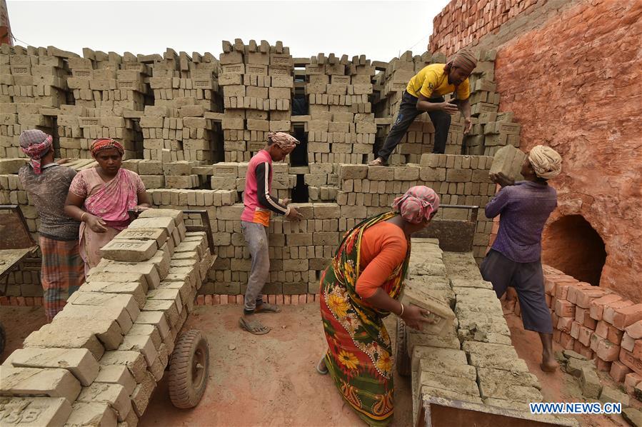 BANGLADESH-DHAKA-BRICKFIELD WORK 