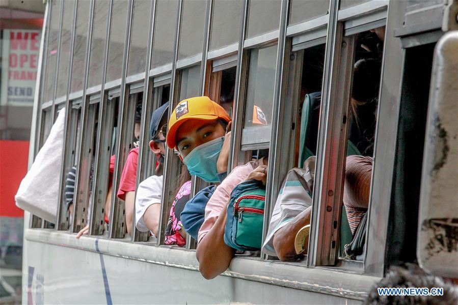 PHILIPPINES-METRO-CURFEW