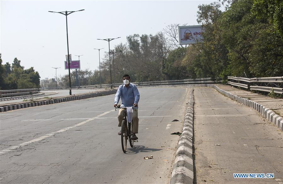 INDIA-NEW DELHI-COVID-19-PUBLIC CURFEW