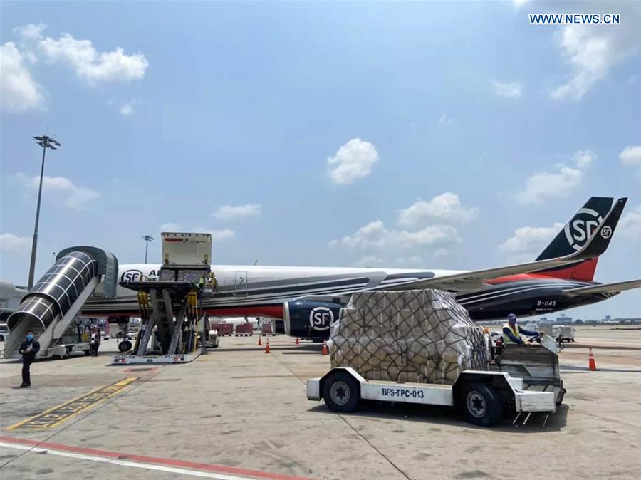 THAILAND-BANGKOK-COVID-19-CHINESE FOUNDATIONS-DONATION 