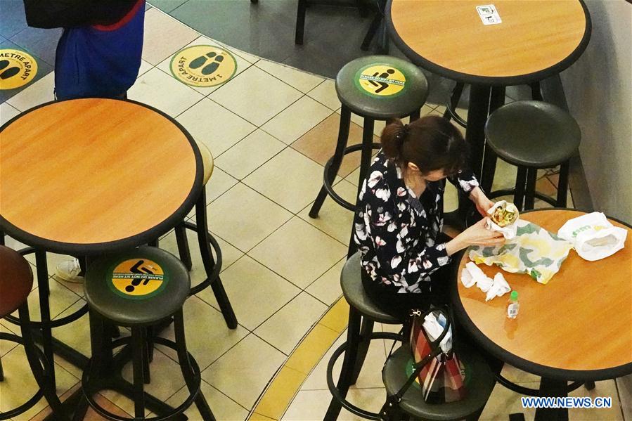 SINGAPORE-COVID-19-SOCIAL DISTANCING