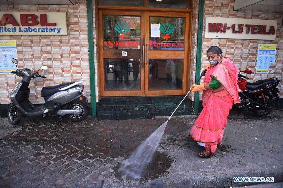 INDIA-KOLKATA-CORONAVIRUS-LOCKDOWN