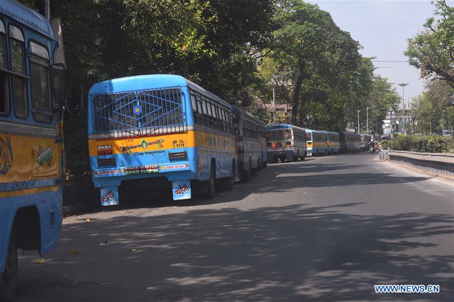 INDIA-KOLKATA-CORONAVIRUS-LOCKDOWN