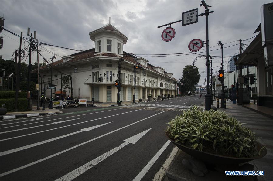 INDONESIA-BANDUNG-COVID-19