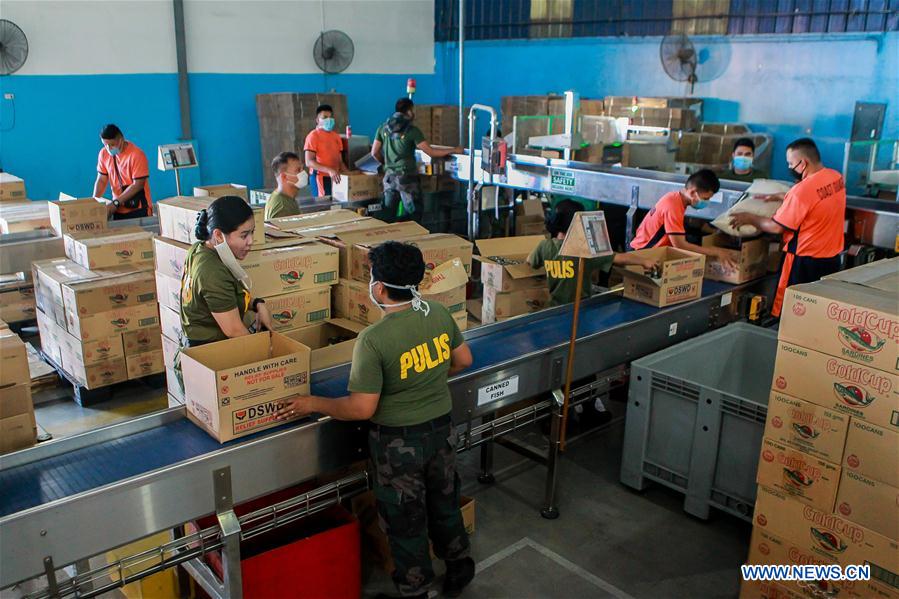 PHILIPPINES-PASAY CITY-COVID-19-RELIEF GOODS