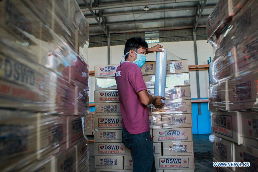 PHILIPPINES-PASAY CITY-COVID-19-RELIEF GOODS