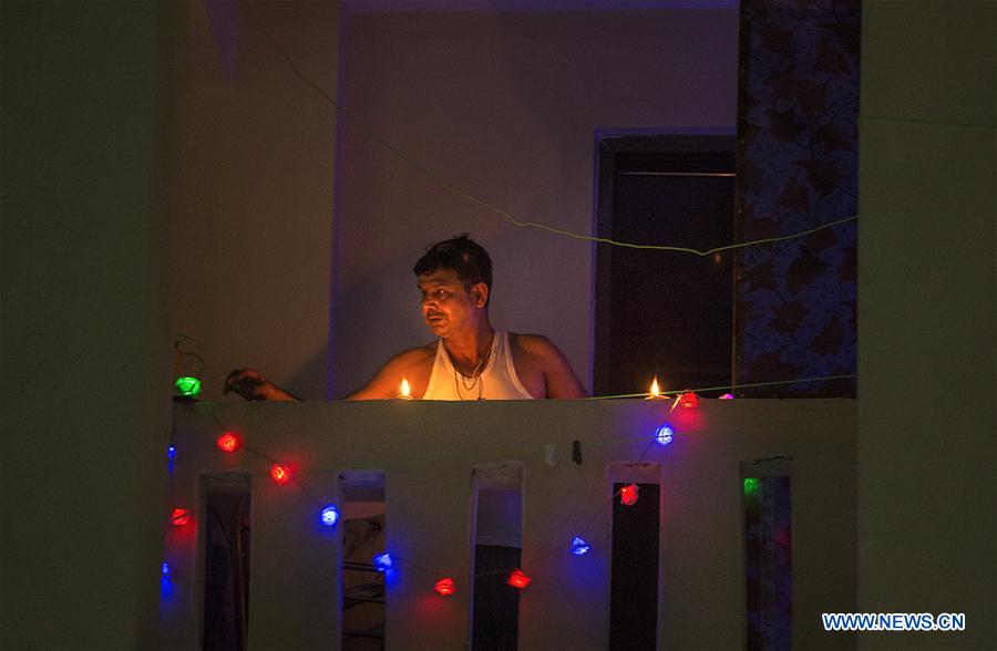 INDIA-NEW DELHI-COVID-19-LIGHTING