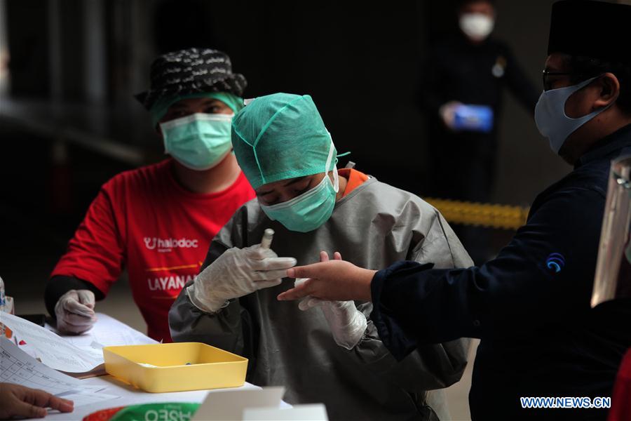 INDONESIA-JAKARTA-RAPID TEST-COVID-19