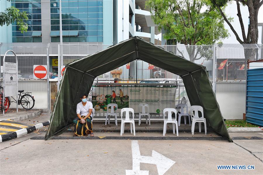 SINGAPORE-COVID-19-CASES