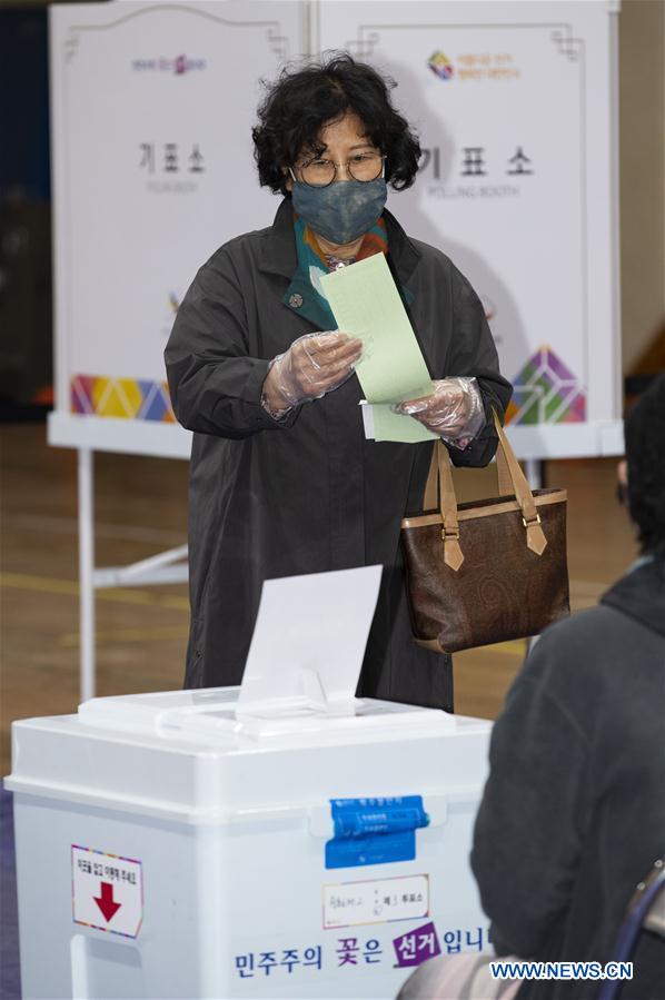 SOUTH KOREA-COVID-19-PARLIAMENTARY ELECTION