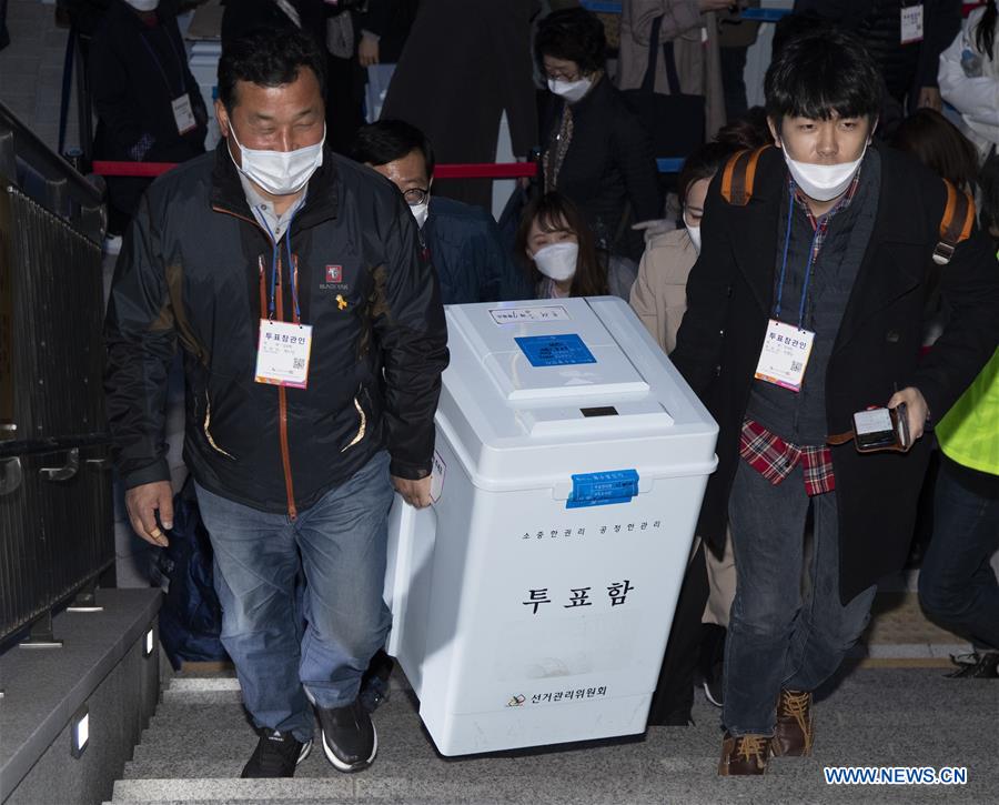 SOUTH KOREA-SEOUL-COVID-19-PARLIAMENTARY ELECTION