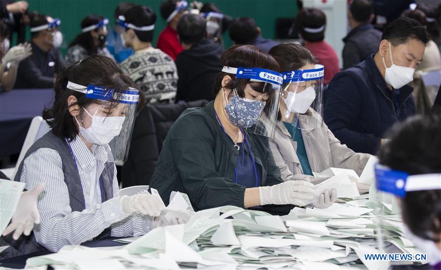 SOUTH KOREA-SEOUL-COVID-19-PARLIAMENTARY ELECTION