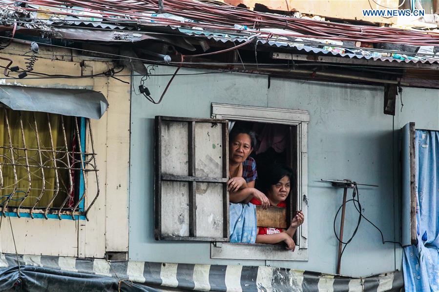 PHILIPPINES-QUEZON CITY-SLUM AREA
