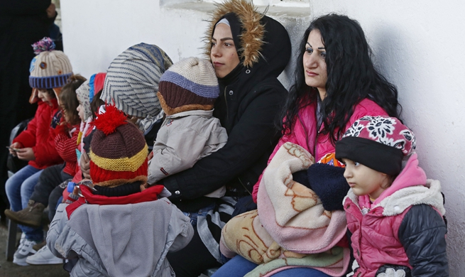 Hundreds of Syrian refugees return from Lebanon
