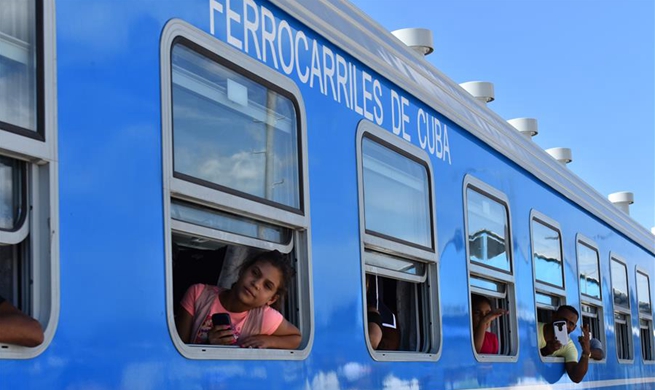 Feature: With Chinese trains rolling, Cuba starts revamping railway system