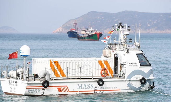 China's homemade cargo ship witnesses maiden voyage