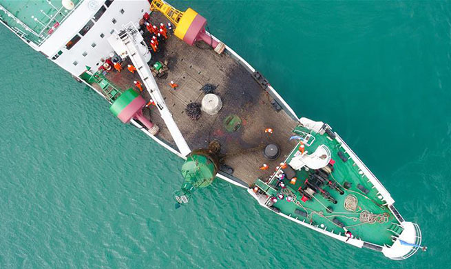 Buoys, beacons in Qiongzhou Strait updated with help of Beidou navigation marks