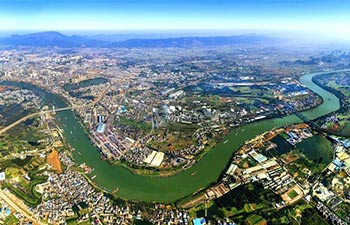 Xijiang River: important trade route in SW China