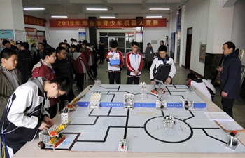 Adolescent robotics competition held in Xingtai, China's Hebei