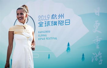 2019 Hangzhou Global Qipao Festival held in Vienna