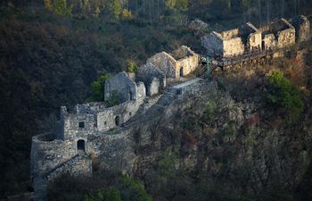 View of remains of Chunqiu Village in C China's Hubei