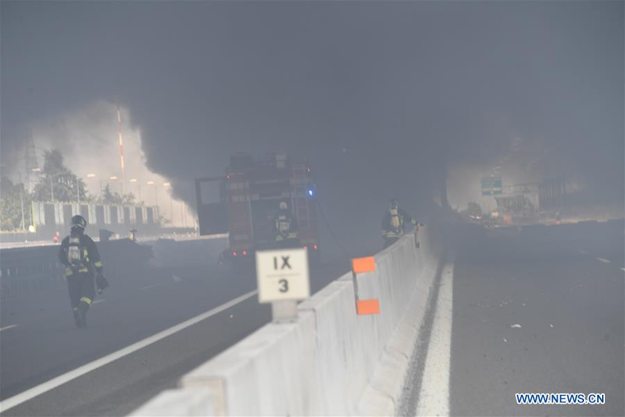 ITALY-BOLOGNA-OIL TANKER-EXPLOSION