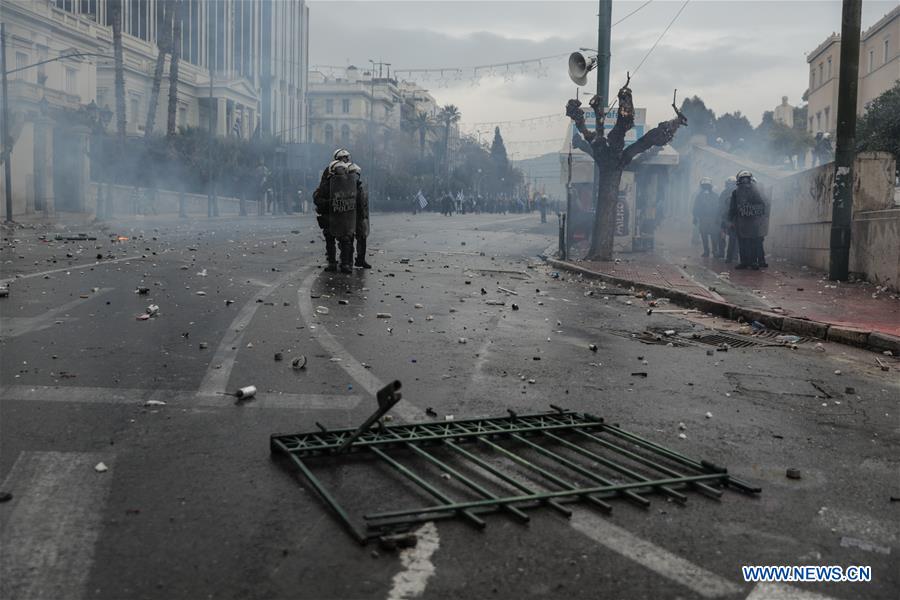 GREECE-ATHENS-RALLY-MACEDONIA-NAME DEAL-CLASHES