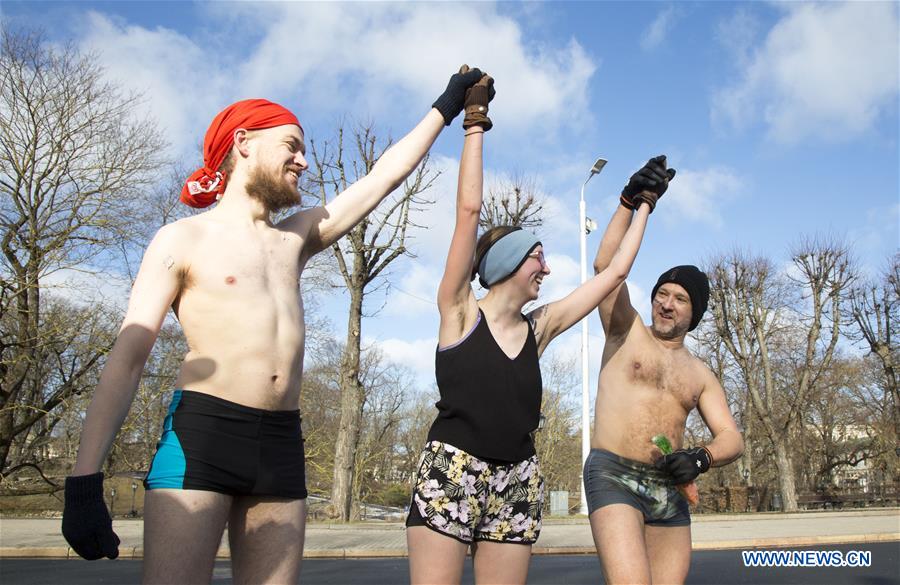 LATVIA-RIGA-NUDE RUN