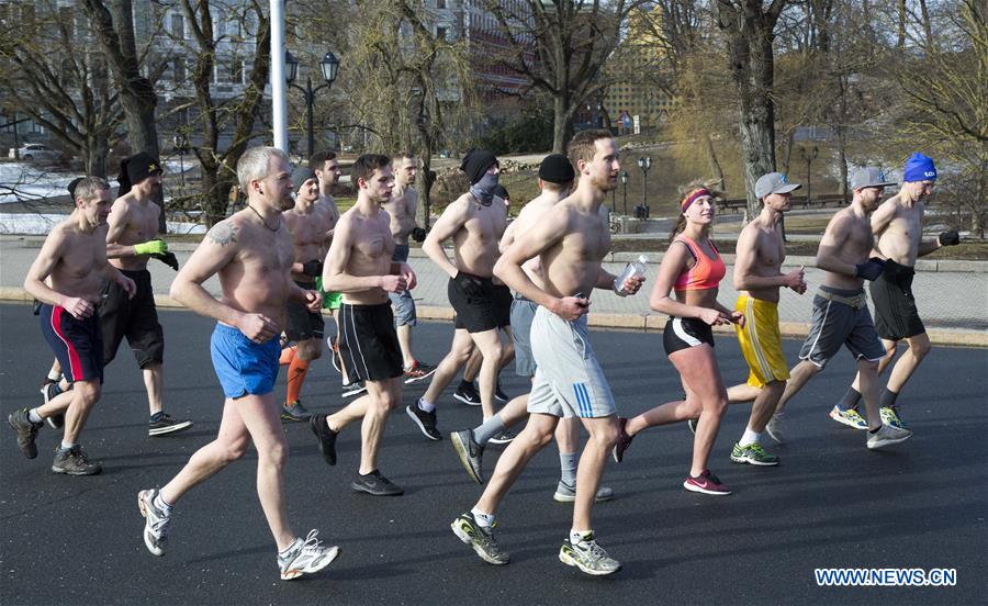 LATVIA-RIGA-NUDE RUN