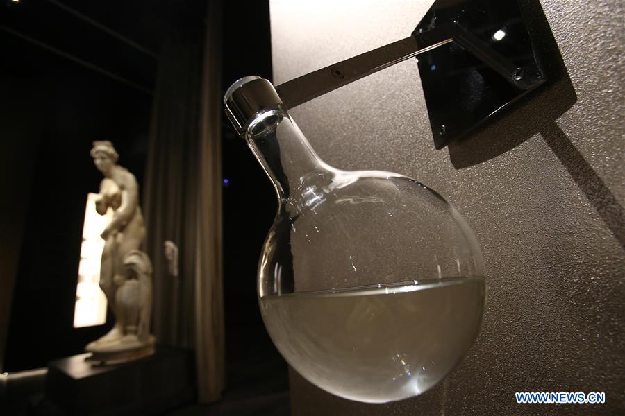 GREECE-ATHENS-APHRODITE-STATUE-MAIDEN DISPLAY