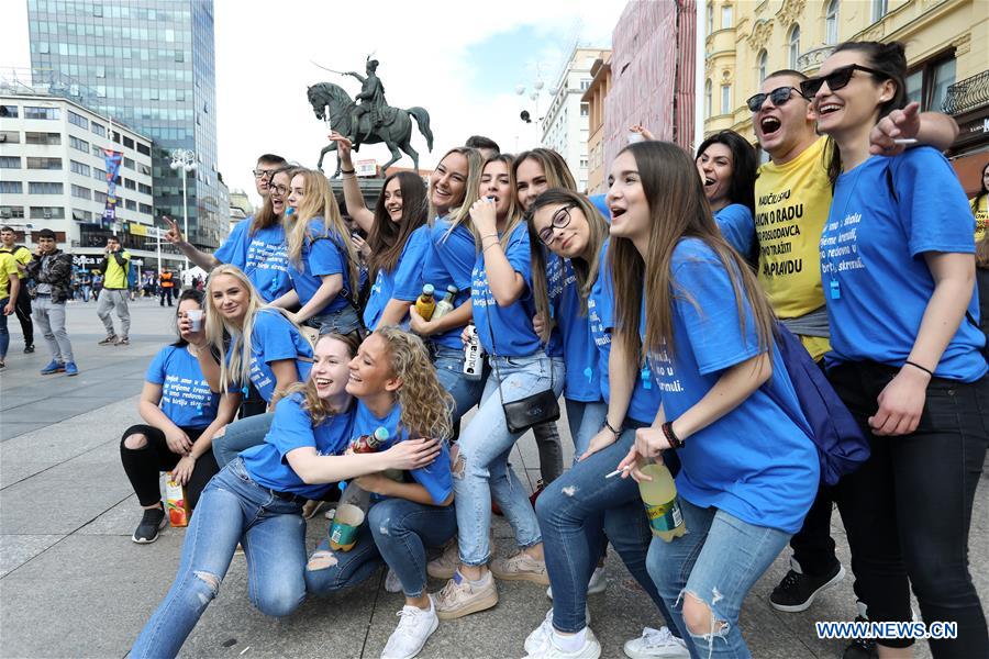 CROATIA-ZADAR-SCHOOL CRAZY DAY