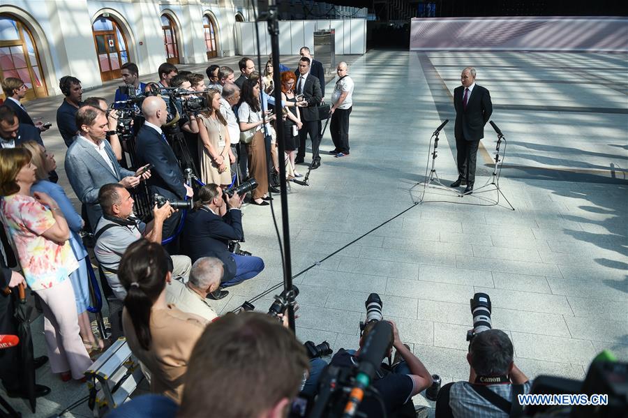 RUSSIA-MOSCOW-PUTIN-LIVE CALL-IN SESSION