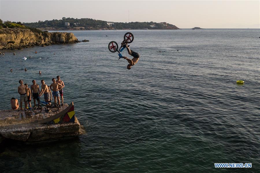 GREECE-ATHENS-SUMMER-LIFESTYLE-WATER JUMP BMX DAY 2019