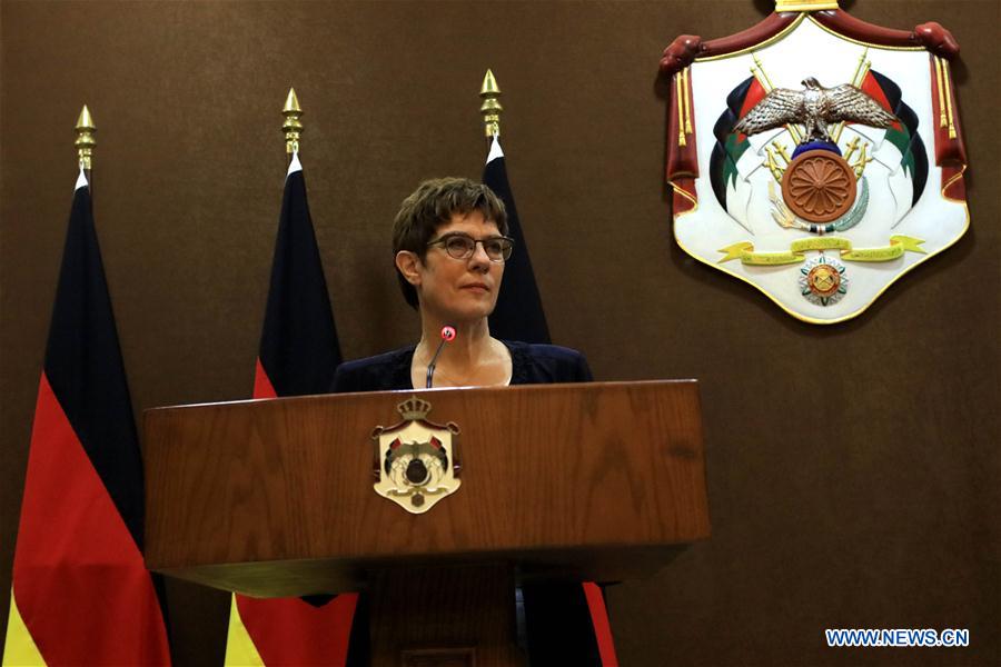 JORDAN-AMMAN-GERMANY-DEFENSE MINISTER-VISIT