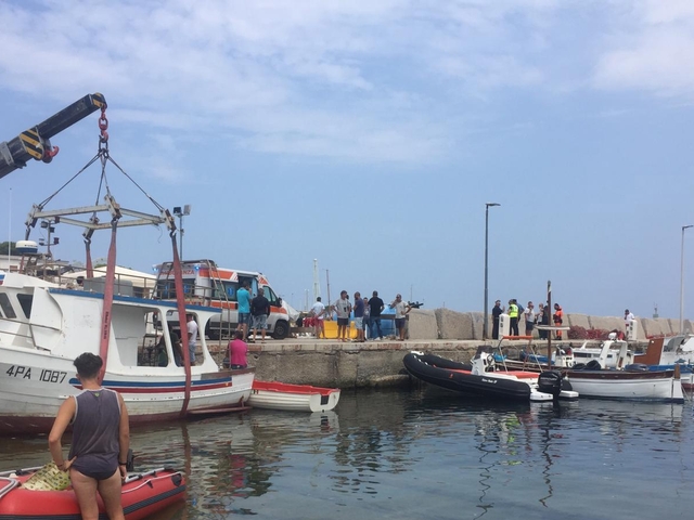 Scuba diver dies off Palermo, another missing Men were fishing at Isola delle Femmine