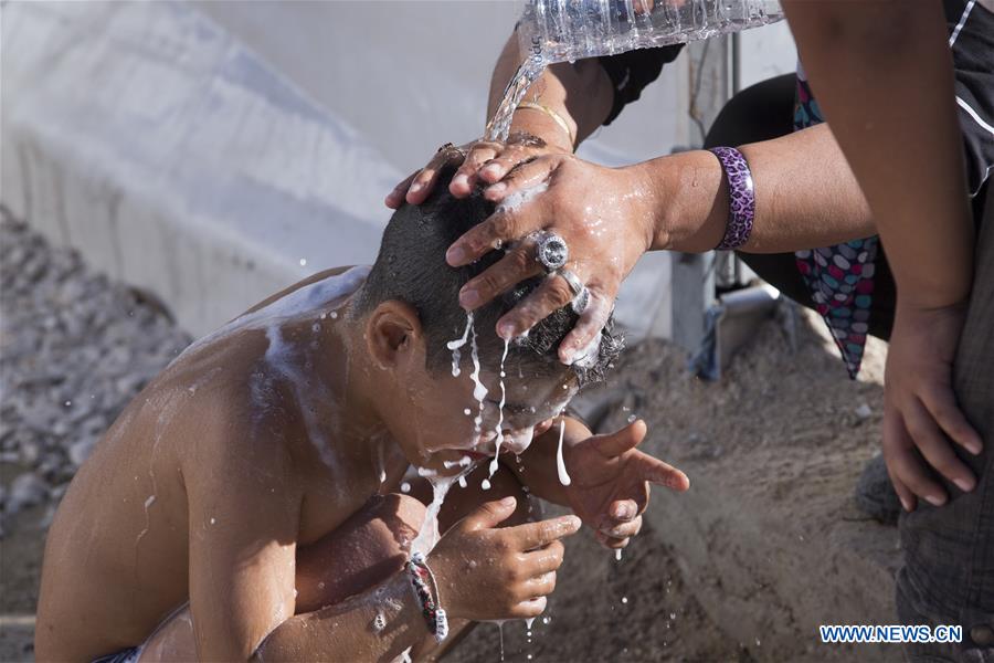 GREECE-CORINTH-REFUGEE-TRANSIT CAMP