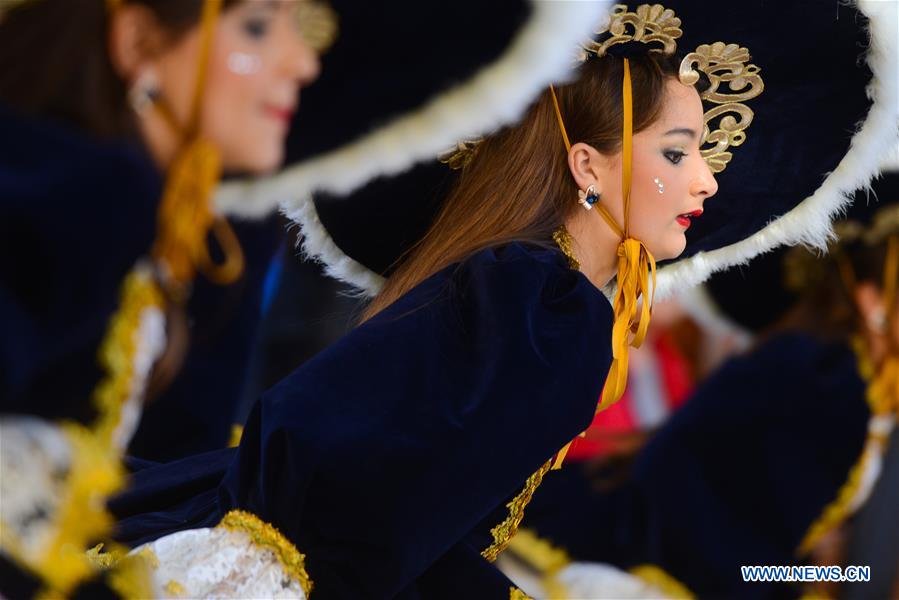 MALTA-VALLETTA-CARNIVAL 