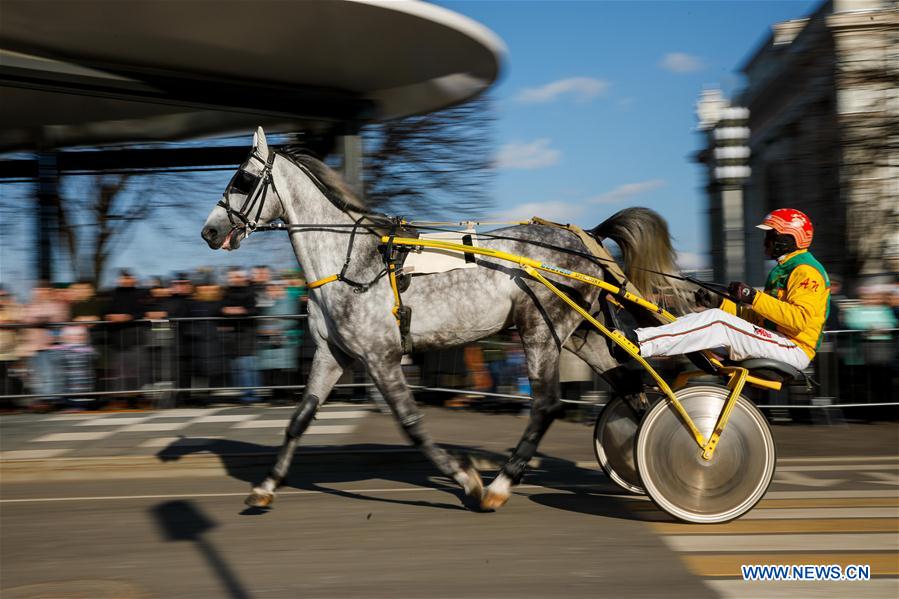 RUSSIA-MOSCOW-STREET RACE