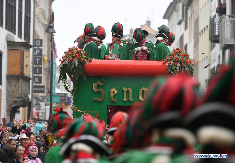 GERMANY-COLOGNE-CARNIVAL-ROSE MONDAY PARADE
